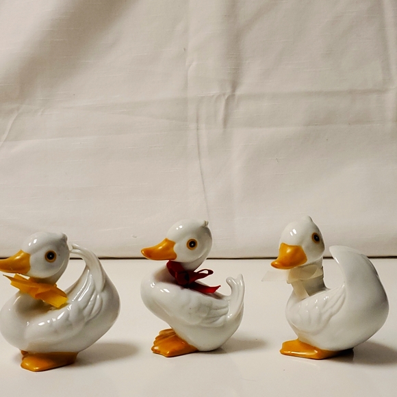 3 piece of Vintage Homco Duck figurines. - Picture 10 of 11